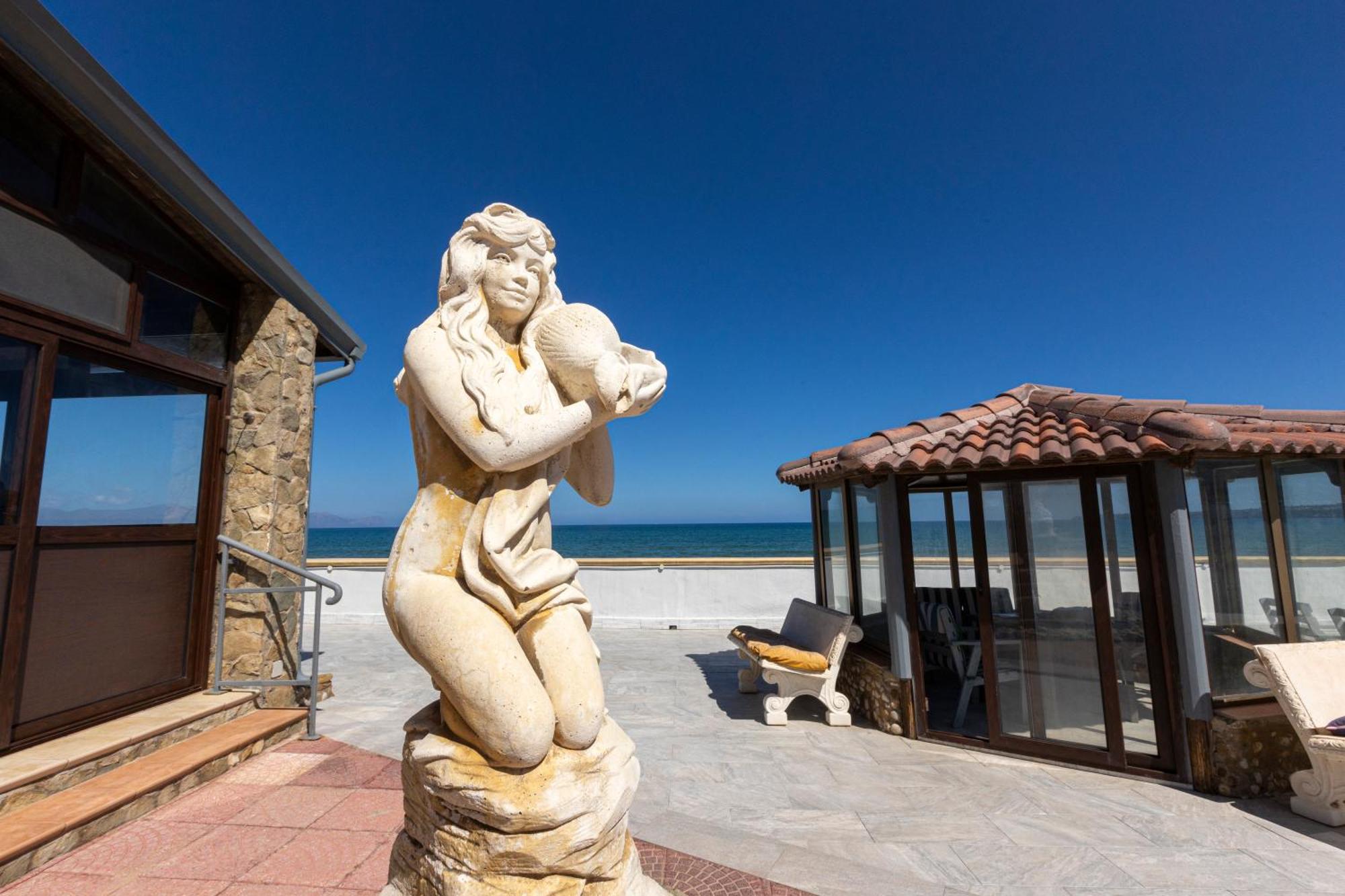 特拉佩托Casa Vacanza Barbera - In Riva Al Mare别墅 外观 照片